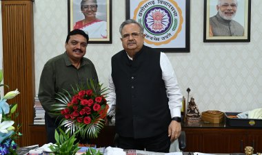 चैनल इंडिया के प्रधान संपादक पवन दुबे ने विधानसभा अध्यक्ष डॉ.रमन सिंह को जन्मदिन की दी बधाई एवं शुभकामनाएं