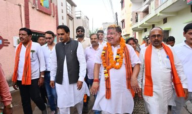 रायपुर दक्षिण विधानसभा क्षेत्र से भाजपा प्रत्याशी सुनील सोनी ने किया जनसंपर्क