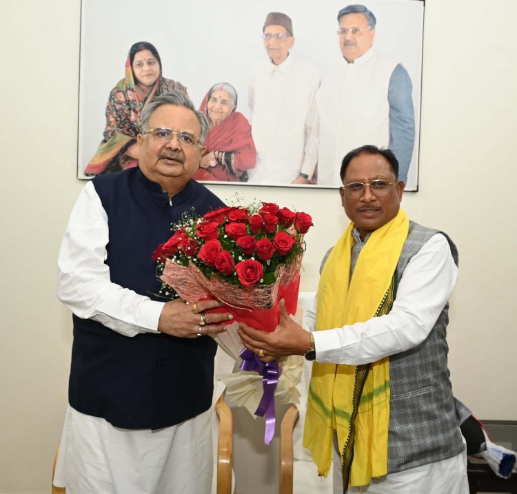 सीएम विष्णु देव साय ने विधानसभा अध्यक्ष डॉ. रमन सिंह को उनके जन्मदिन पर दी हार्दिक बधाई एवं शुभकामनाएं