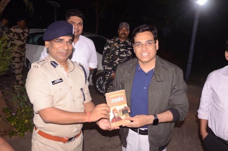 12वीं फेल : रियल हीरो आईपीएस मनोज शर्मा पहुंचे नालंदा परिसर,कला केंद्र को सराहा