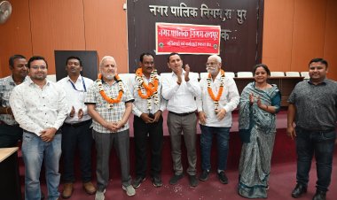 रायपुर नगर निगम के कर्मचारियों ने बनाई कार्यकारी कर्मचारी समिति बनाई,कर्मचारी महासंघ का शीघ्र निर्वाचन करवाने बनी सहमति