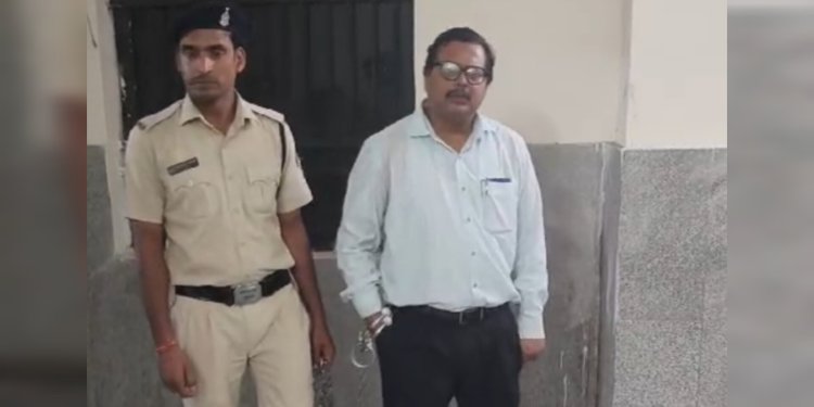 रायपुर में हुई थी इमरजेंसी लैंडिंग,फ्लाइट में बम की सूचना निकली अफवाह,आरोपी गिरफ्तार