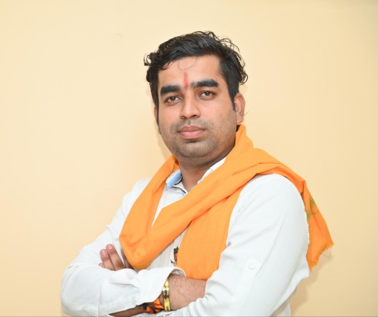 कोरोना काल में रिसॉर्ट में शराब खोरी करने वाली कांग्रेस बस्तर विकास विरोधी : आशु आचार्य