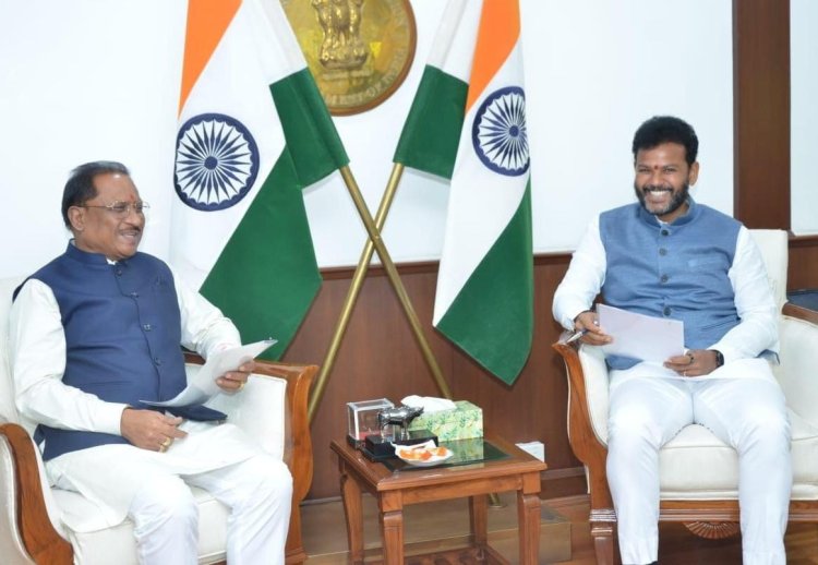 Good News : रायपुर एयरपोर्ट से सिंगापुर और दुबई के लिए सीधी उड़ान शीघ्र,सीएम साय की पहल पर दिल्ली से मिली हरी झंडी