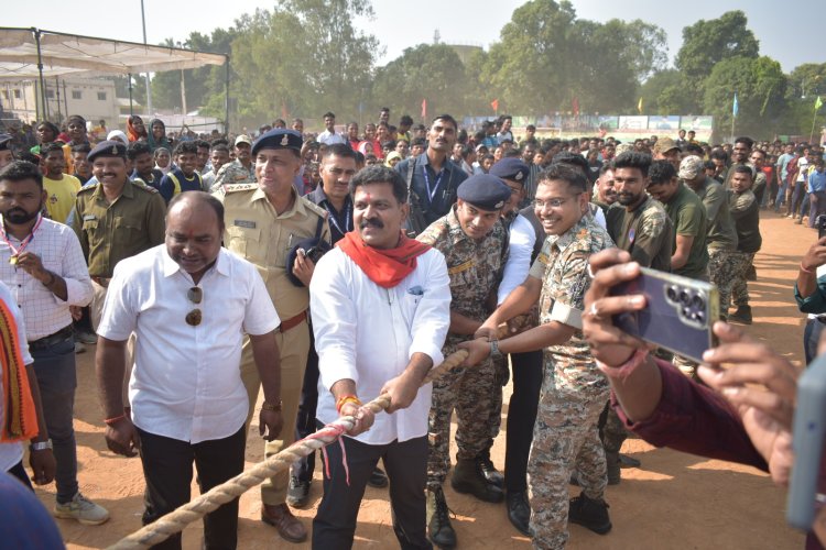बस्तर ओलंपिक के ब्लॉक स्तरीय आयोजन में पहुंचे उप मुख्यमंत्री विजय शर्मा एवं खेल मंत्री टंकराम वर्मा