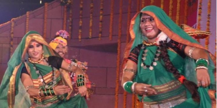 दिल्ली के प्रगति मैदान में छत्तीसगढ़ की समृद्ध संस्कृति और कला के बड़ी संख्या में साक्षी बने लोग