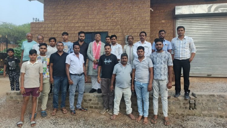 खोखरा ग्राम पंचायत के बाजारपारा में नवीन सीसी सड़क निर्माण का भूमि पूजन संपन्न