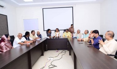 एसआईआर निगरानी के लिए राजीव भवन में कांग्रेस ने बनाया कंट्रोल रूम