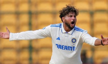 गुवाहाटी की सपाट पिच पर कुलदीप यादव की धार, बने टीम इंडिया के एक्स-फैक्टर