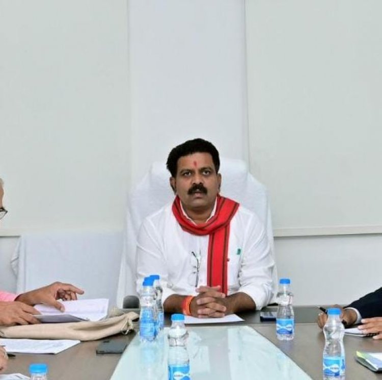 डिप्टी सीएम विजय शर्मा ने ली बैठक,पेसा लागू ग्रामों में नियमों के प्रति जागरुक करने चलाया जाएगा अभियान