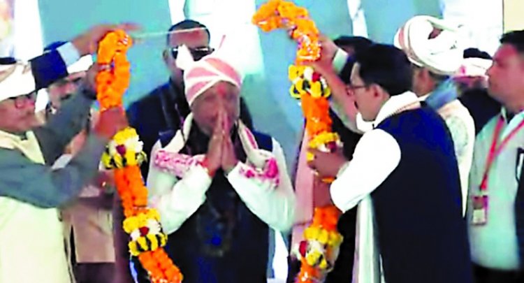 जनजातीय गौरव दिवस पर जगदलपुर पहुंचे मुख्यमंत्री