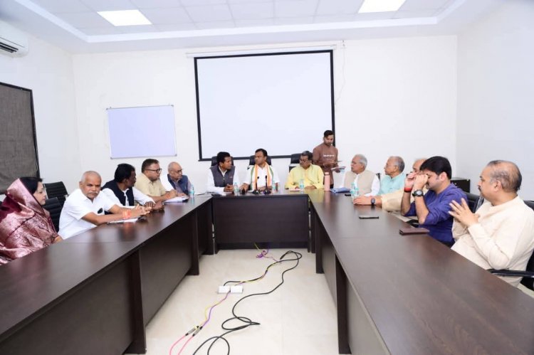 एसआईआर निगरानी के लिए राजीव भवन में कांग्रेस ने बनाया कंट्रोल रूम