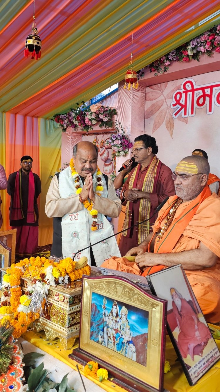 गुरुकुल में ही धर्म की सच्ची शिक्षा मिलती है : डॉ.स्वामी इन्दुभवानन्द तीर्थ जी महाराज