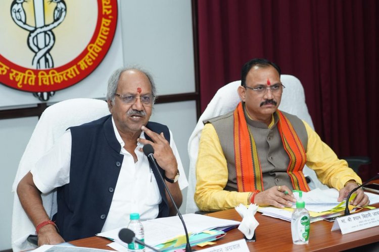 डीकेएस हॉस्पिटल में  डायलिसिस की 54 में से 45 मशीनें और 35 में से 18 वेंटिलेटर खराब,सांसद बृजमोहन ने जतायी नाराजगी