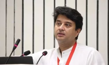 केंद्रीय मंत्री सिंधिया ने स्पष्ट किया: "संचार साथी" ऐप न वैकल्पिक है, न जासूसी करने वाला