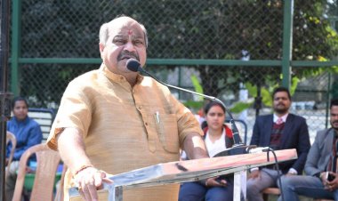 विधायक पुरंदर मिश्रा ने किया इंटर-कॉलेज बास्केटबॉल टूर्नामेंट का भव्य आग़ाज़