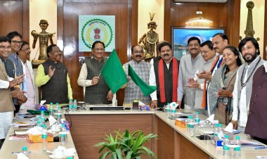 मुख्यमंत्री ग्रामीण बस योजना का दूसरा चरण शुरू, बस सुविधा से जुड़े 180 नए गांव