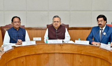 स्पीकर डॉ. रमन सिंह की अध्यक्षता में हुई कार्य मंत्रणा समिति की बैठक