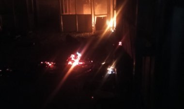 रायपुर के बाइक शो रूम में भीषण आगजनी में गाड़ियां जलकर खाक