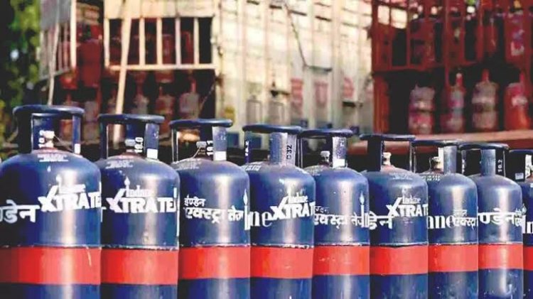 कॉमर्शियल LPG सिलेंडर 10 रुपये सस्ता, 1 दिसंबर से नई कीमतें लागू
