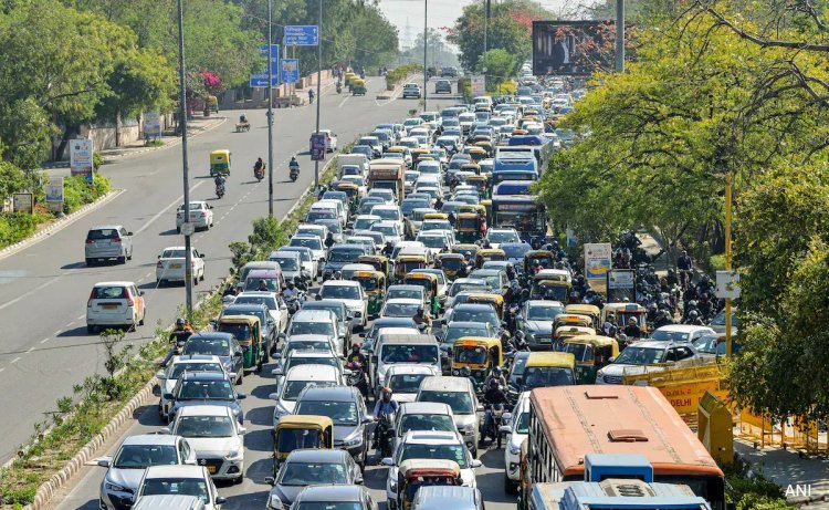 कल रायपुर में भिड़ेंगी भारत–दक्षिण अफ्रीका की टीम : ट्रैफिक और सुरक्षा की विशेष व्यवस्था; जानें स्टेडियम पहुँचने के सभी रूट