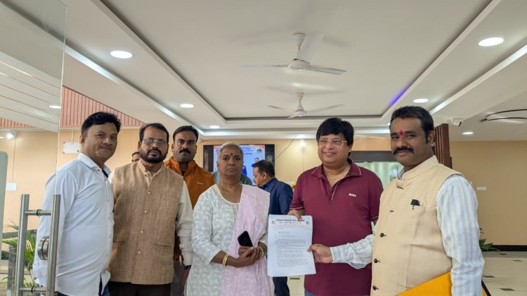 श्रमिक हितों पर जोर,सीएमडी को सौंपा गया 10 सूत्रीय मांग पत्र