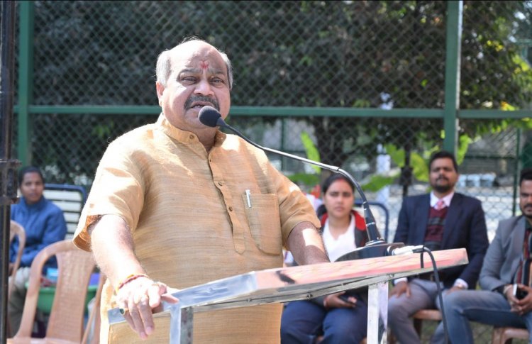 विधायक पुरंदर मिश्रा ने किया इंटर-कॉलेज बास्केटबॉल टूर्नामेंट का भव्य आग़ाज़