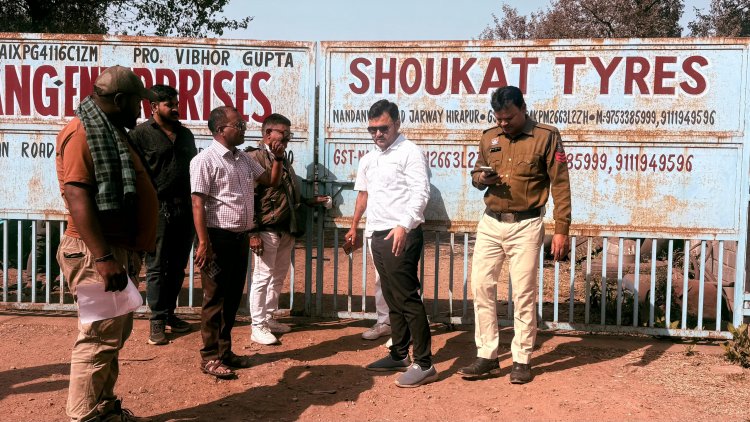 वर्षों से टैक्स नहीं पटाने पर सख्त एक्शन,रायपुर में निगम की टीम ने 18 बड़े बकायादारों के व्यवसायिक परिसरों को किया सील