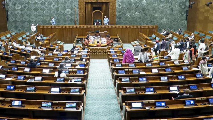 शीतकालीन सत्र कल से वंदेमातरम पर भी चर्चा, कांग्रेस ने किया बहिष्कार का ऐलान