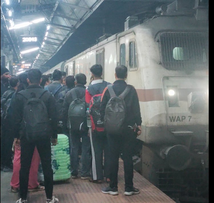 रायपुर स्टेशन में बाधित हुई पावर सप्लाई,ट्रेनों के थमे पहिए,यात्री हुए परेशान