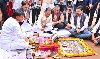 सीएम साय ने फिल्म सिटी और कल्चरल कन्वेंशन सेंटर की रखी आधारशीला,कहा- युवाओं, कलाकारों और पर्यटन को मिलेगा नया आयाम