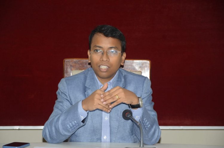 पीएम सूर्य घर योजना : सीईओ ने की साप्ताहिक समीक्षा,लंबित प्रकरणों का शीघ्र निराकरण करने दिए निर्देश