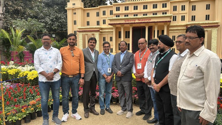 फूलों से सजी विधानसभा और घड़ी चौक देख कृषि मंत्री रामविचार नेताम हुए अभिभूत