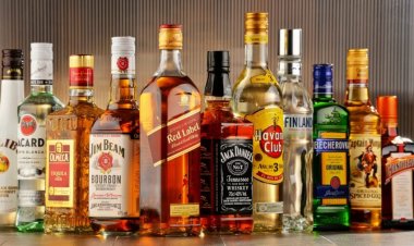 महंगी होगी मदिरा : कंपनियों के रेट ऑफर के बाद बढ़ सकती है कीमतें