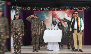 अग्रसेन महाविद्यालय के "उमंग" में देशभक्ति,सामाजिक सरोकार और भारतीय संस्कृति की दिखी झलक