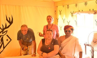 राजिम कुंभ कल्प की गूंज सात समंदर पार : इटली के पर्यटकों ने कहा “राजिम बहुत अच्छा लग रहा"