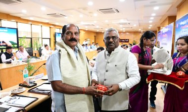 दक्षिण पूर्व मध्य रेलवे क्षेत्रीय रेलवे उपयोगकर्ता परामर्शदात्री समिति (ZRUCC) की 21वीं बैठक हुई सम्पन्न - कैट