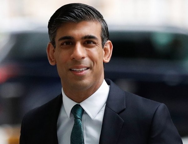 दिल्ली के जाम में फंसे ऋषि सुनक : चुटकी लेते हुए बोले- 'AI बहुत कुछ कर सकता है, पर दिल्ली का ट्रैफिक ठीक नहीं!'