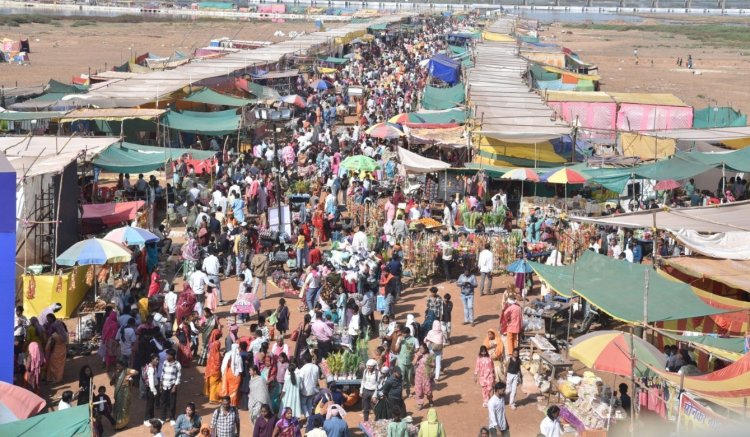 राजिम कुंभ कल्प मेला के आठवें दिन उमड़ी ऐतिहासिक भीड़,मेले की बढ़ी रौनक