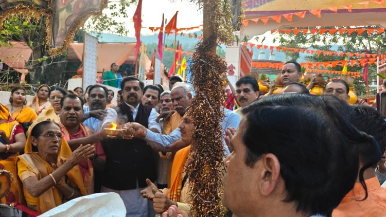 भक्ति और उत्साह के साथ शुरू हुआ पांच दिवसीय धार्मिक महोत्सव