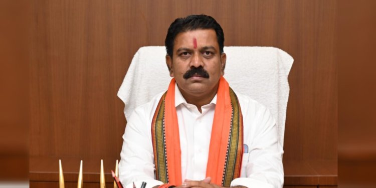 दशकों से हिंसा का रास्ता अपनाने वाले अब मुख्यधारा में लौट रहे : विजय शर्मा