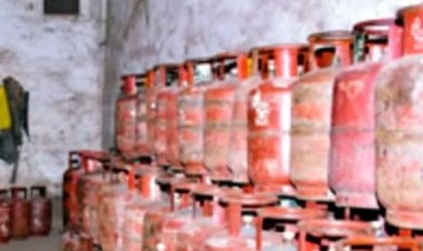 गैस एजेंसियों को 20 से 25  प्रतिशत कम सिलेंडरों की सप्लाई