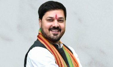 विधानसभा में गूंजी धरसींवा की आवाज : विधायक अनुज शर्मा ने दागे 56 सवाल