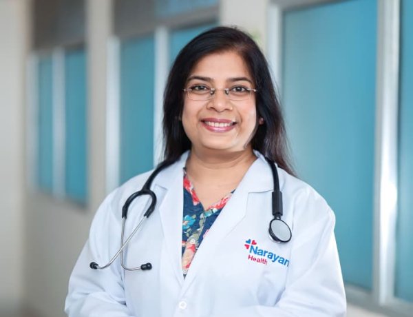 गायनेक लेप्रोस्कोपिक और रोबोटिक सर्जन वरिष्ठ सलाहकार, एनएच एमएमआई अस्पताल : डॉ. वेरोनिका यूएल