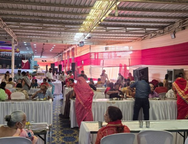 रायपुर में महावीर जन्म कल्याणक महोत्सव की धूम : दादाबाड़ी में पहली बार 1008 एकासना, प्रभात फेरियों से गूंजा शहर