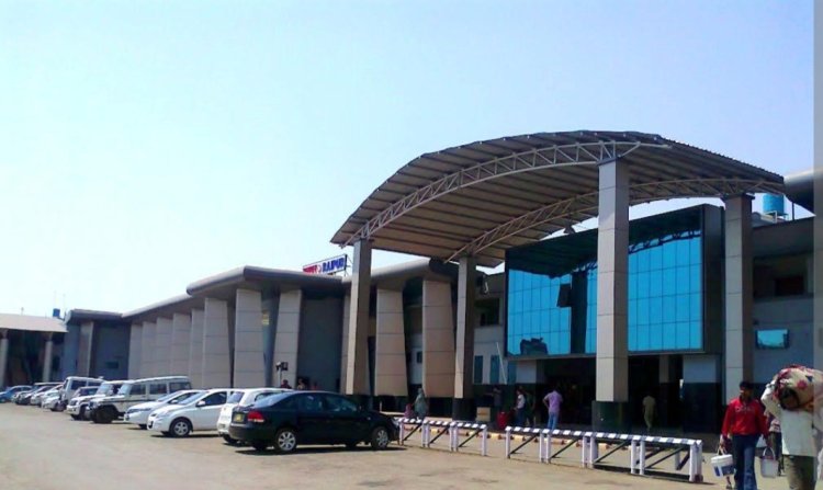 यात्रियों के लिए राहत भरी खबर : अब जाम से मुक्ति, स्टेशन क्षेत्र में हल्के मालवाहकों की एंट्री बंद