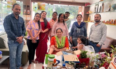 कैट महिला विंग द्वारा रक्त परीक्षण शिविर का आयोजन किया गया: मधु अरोरा