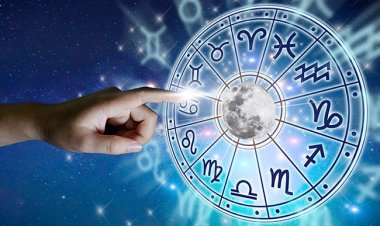 राशिफल 23 अप्रैल : बन रहा 'सर्वार्थ सिद्धि योग'; इन 4 राशियों के खुलेंगे तरक्की के द्वार, जानें अपना भाग्य