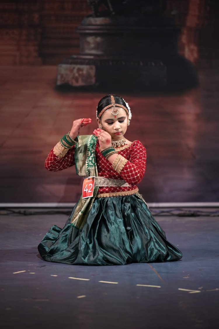 रायपुर की आध्या राय ने ‘नटरंग फेस्टिवल’ में लहराया परचम : हासिल किया तृतीय स्थान