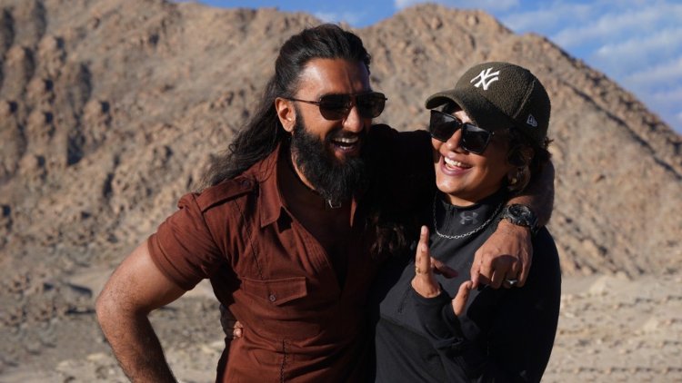 रणवीर सिंह के 'लुक' के लिए सिले गए 250 से ज्यादा कपड़े; केवल एक महीने में तैयार हुए 1000 'पठानी' सूट